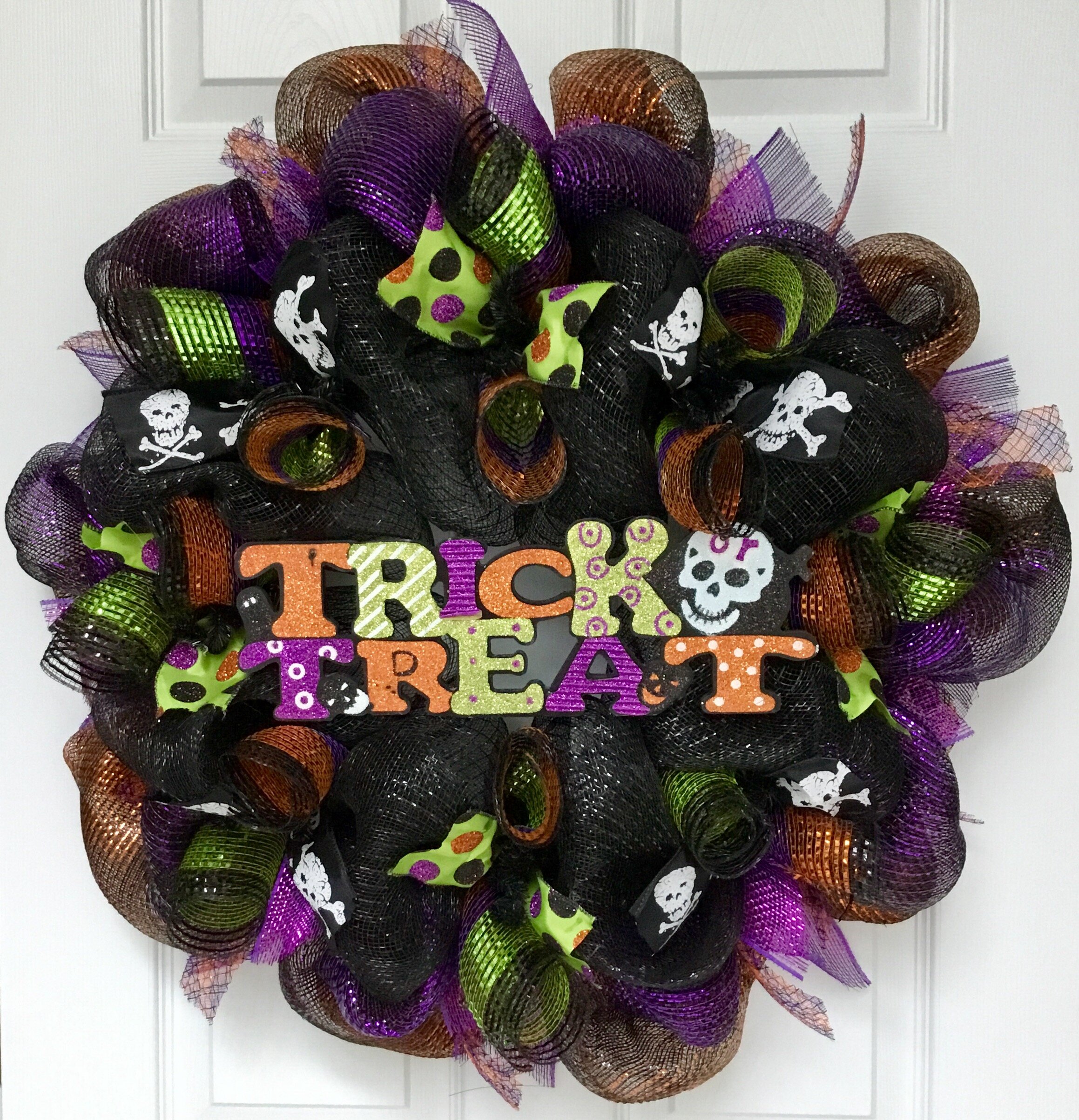 Halloween 2024 Trick or Treat Wreath